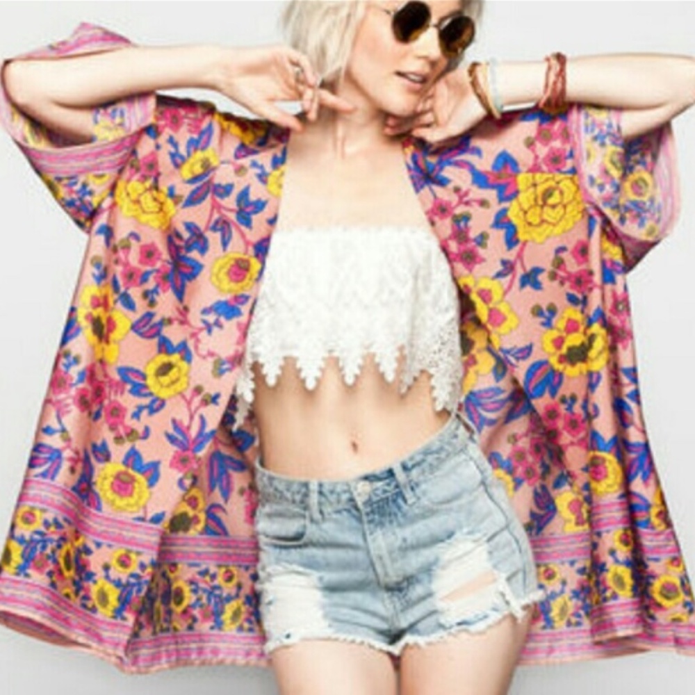 Billabong Floral Kimono